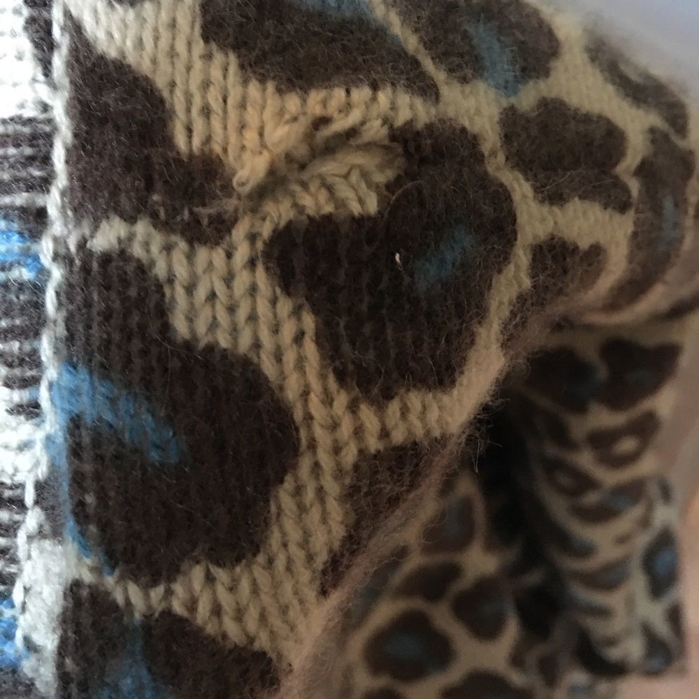 White + Warren Cashmere Leopard Print Cropped Cardigan Sweater | Size M - Picture 14 of 14